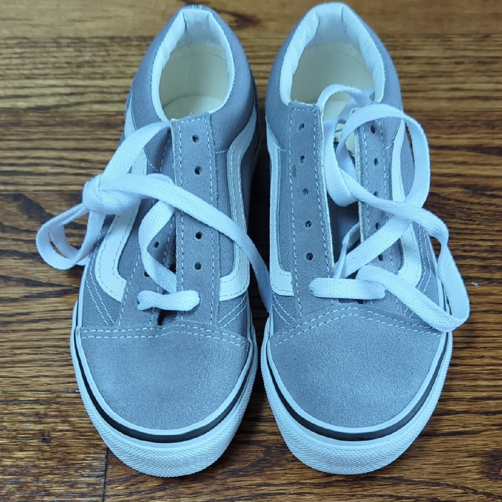 Vans Kids Sneakers in Gray and White